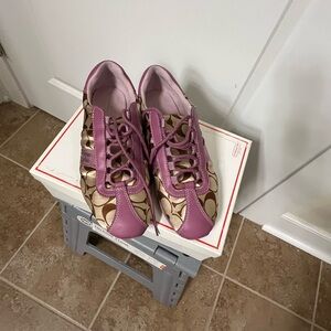 Brand New Coach Shoed